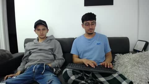 FallGays online show from 12-29-24, 01:56