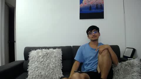 FallGays online show from 01-17-25, 03:45