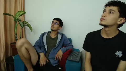 FallGays online show from 04-28-26, 03:44
