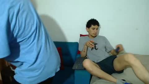 FallGays online show from 05-04-26, 02:07