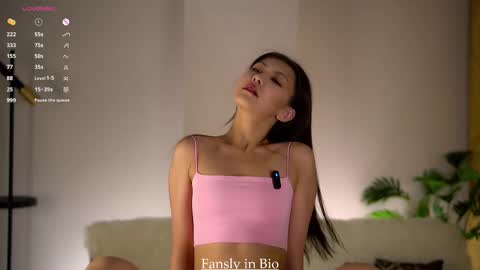 Kim online show from 10-18-25, 02:29