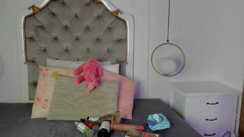 fallon_grey online show from 02-06-26, 07:50