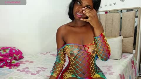Snapshot of fallonsweett chatting on 04-11-26, 06:56 fallonsweett online show from 04-11-26, 06:56