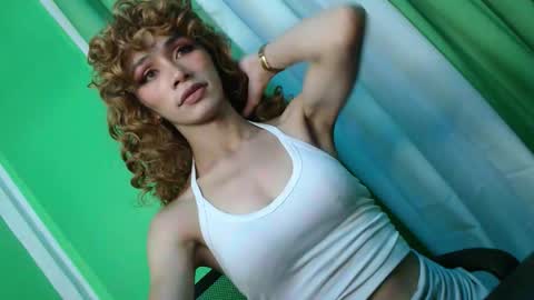 Alexandra x Alexandro online show from 05-08-26, 07:41