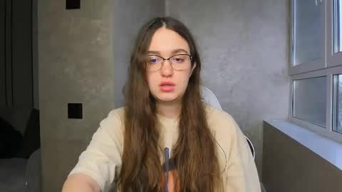 Snapshot of fancy_bunny chatting on 01-28-25, 12:00 fancy bunny online show from 01-28-25, 12:00