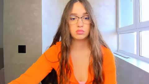 Snapshot of fancy_bunny chatting on 02-10-25, 09:36 fancy bunny online show from 02-10-25, 09:36