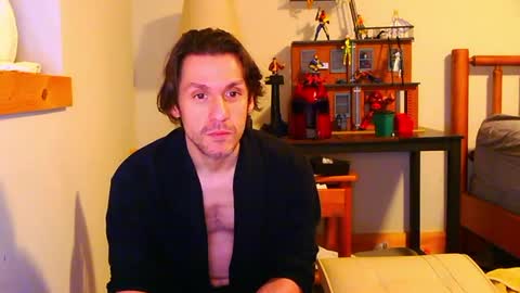 Snapshot of fanfriction chatting on 12-13-24, 02:49 Fan Friction online show from 12-13-24, 02:49