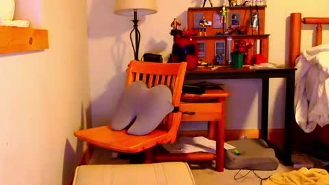 Snapshot of fanfriction chatting on 12-14-24, 08:56 Fan Friction online show from 12-14-24, 08:56