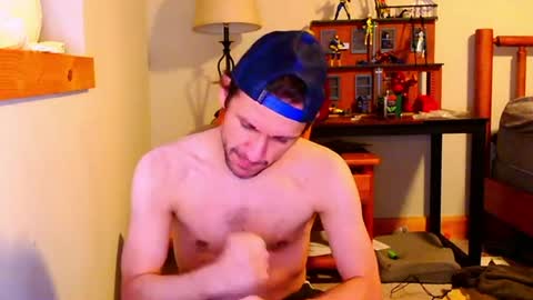 Snapshot of fanfriction chatting on 12-14-24, 06:09 Fan Friction online show from 12-14-24, 06:09