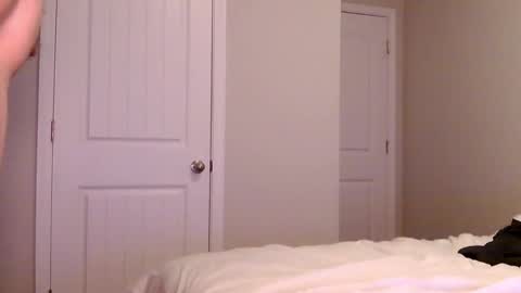 Snapshot of fanfriction chatting on 12-25-24, 07:35 Fan Friction online show from 12-25-24, 07:35