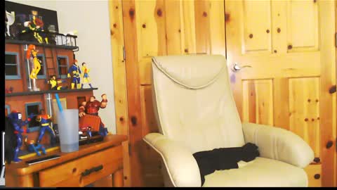 Snapshot of fanfriction chatting on 01-27-25, 07:24 Fan Friction online show from 01-27-25, 07:24