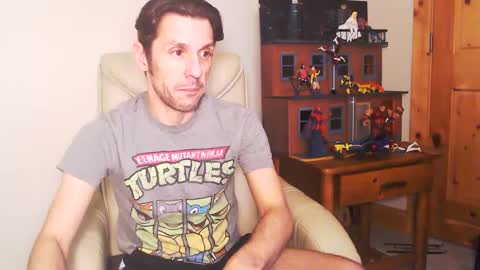 Snapshot of fanfriction chatting on 02-01-25, 08:18 Fan Friction online show from 02-01-25, 08:18