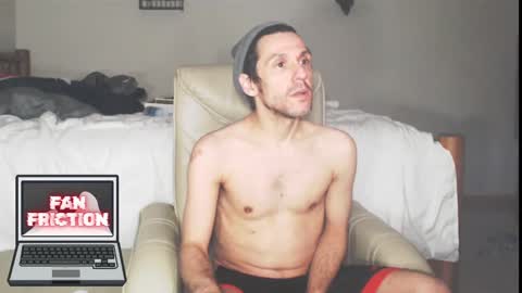 Snapshot of fanfriction chatting on 02-11-25, 02:03 Fan Friction online show from 02-11-25, 02:03