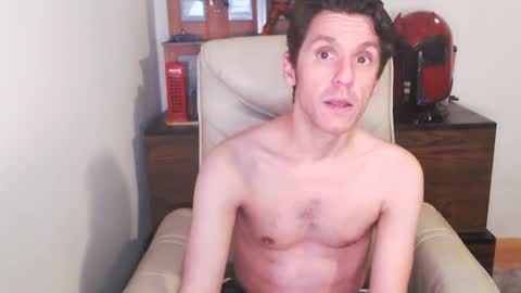 Snapshot of fanfriction chatting on 09-10-25, 06:41 Fan Friction online show from 09-10-25, 06:41