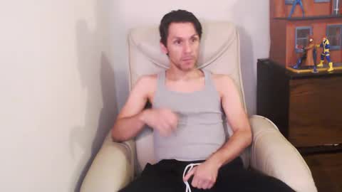 Snapshot of fanfriction chatting on 09-15-25, 09:26 Fan Friction online show from 09-15-25, 09:26