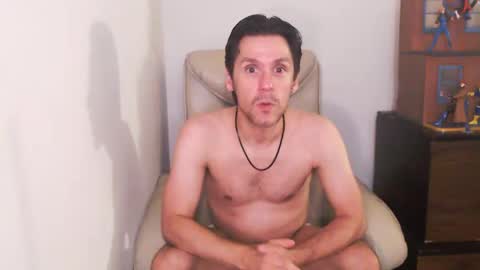 Snapshot of fanfriction chatting on 09-17-25, 10:50 Fan Friction online show from 09-17-25, 10:50