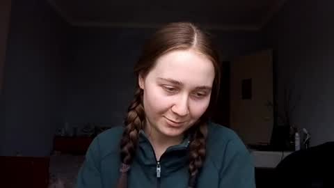 Sara online show from 05-13-26, 06:44