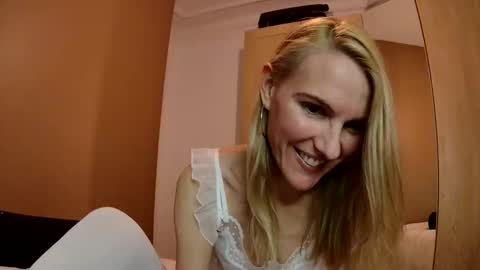 Fanny online show from 12-25-24, 12:16