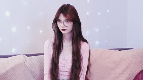 Kim online show from 01-26-25, 04:09