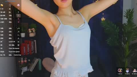 Snapshot of fannygarland chatting on 01-31-25, 01:22 Eva online show from 01-31-25, 01:22