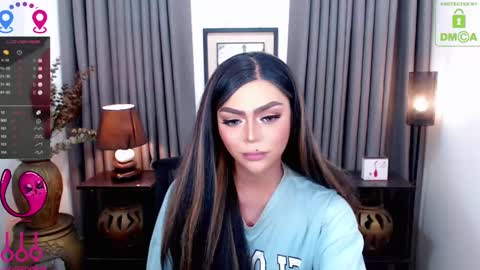 Snapshot of fantacyoflove chatting on 12-26-24, 12:57 YASI online show from 12-26-24, 12:57