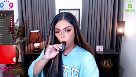 Snapshot of fantacyoflove chatting on 01-13-25, 10:24 YASI online show from 01-13-25, 10:24