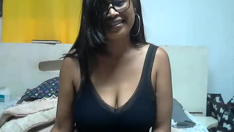 Snapshot of fantassia chatting on 02-19-25, 04:55 fantassia online show from 02-19-25, 04:55