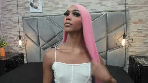 Hellen  online show from 01-31-26, 07:45