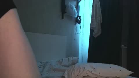 Kira online show from 02-27-26, 02:00