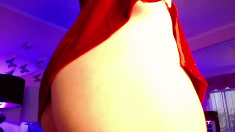 Snapshot of farahh_magdaly chatting on 12-27-24, 03:04 Farah online show from 12-27-24, 03:04