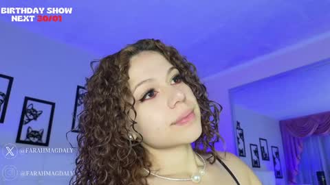 Snapshot of farahh_magdaly chatting on 01-29-25, 12:02 Farah online show from 01-29-25, 12:02