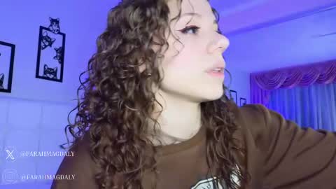 Snapshot of farahh_magdaly chatting on 02-20-25, 12:04 Farah online show from 02-20-25, 12:04