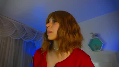 Snapshot of farahh_magdaly chatting on 10-21-25, 12:06 Farah online show from 10-21-25, 12:06