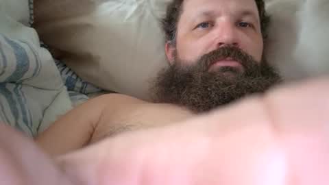 Snapshot of farm2boy chatting on 03-19-26, 05:39 Farm2boy online show from 03-19-26, 05:39