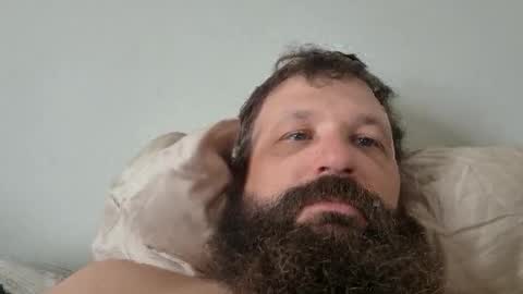 Snapshot of farm2boy chatting on 03-23-26, 05:28 Farm2boy online show from 03-23-26, 05:28