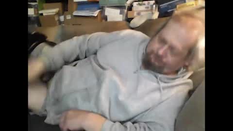 Snapshot of fasteddysex chatting on 10-14-25, 03:13 HoneyCumJuice4U online show from 10-14-25, 03:13