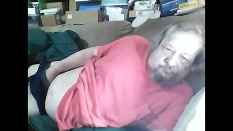 Snapshot of fasteddysex chatting on 10-19-25, 03:34 HoneyCumJuice4U online show from 10-19-25, 03:34