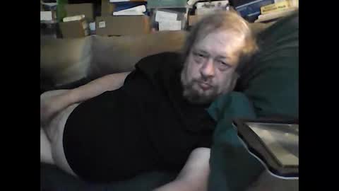 Snapshot of fasteddysex chatting on 10-31-25, 07:20 HoneyCumJuice4U online show from 10-31-25, 07:20