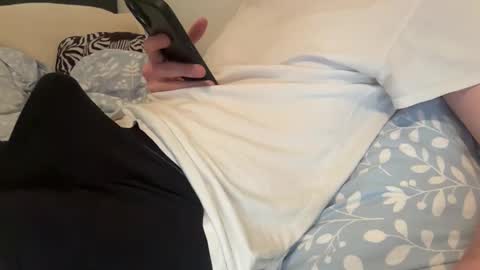 Snapshot of faster9906 chatting on 04-13-26, 04:34 faster9906 online show from 04-13-26, 04:34