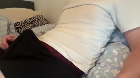 Snapshot of faster9906 chatting on 04-15-26, 04:14 faster9906 online show from 04-15-26, 04:14