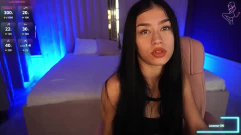 Snapshot of fatalenellie chatting on 09-30-25, 08:47 Nellie online show from 09-30-25, 08:47