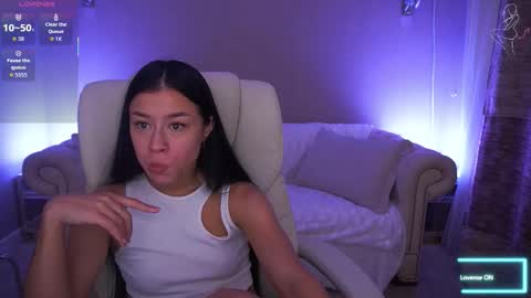 Snapshot of fatalenellie chatting on 10-11-25, 07:51 Nellie online show from 10-11-25, 07:51