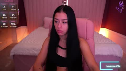 Snapshot of fatalenellie chatting on 11-03-25, 10:32 Nellie online show from 11-03-25, 10:32