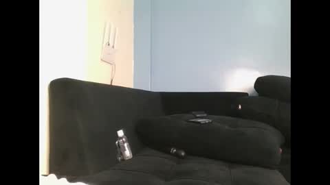 Winnie online show from 12-28-24, 05:02