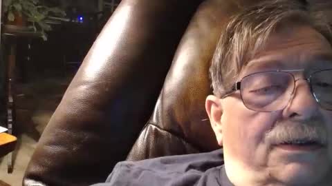 Snapshot of fatdickad chatting on 02-15-26, 11:08 fatdickad online show from 02-15-26, 11:08