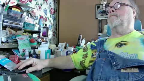 Fred. online show from 12-21-24, 08:10