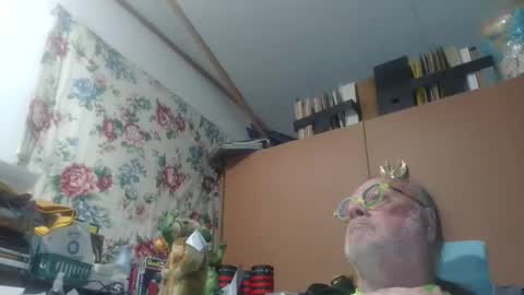 Fred. online show from 05-15-26, 11:45