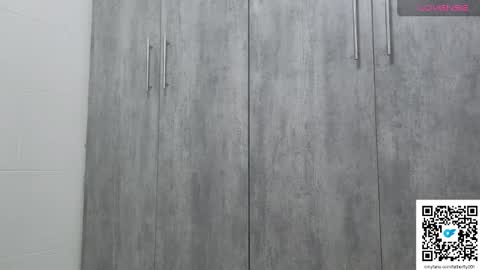 fatherfly001 online show from 12-20-25, 01:12