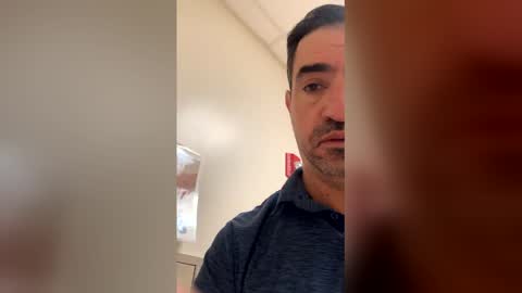 Snapshot of fatnine32 chatting on 02-11-26, 02:11 fatnine32 online show from 02-11-26, 02:11