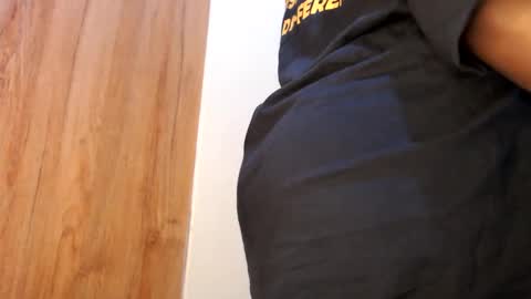 Snapshot of fatpussy_ebony chatting on 12-30-24, 09:27 lexie online show from 12-30-24, 09:27